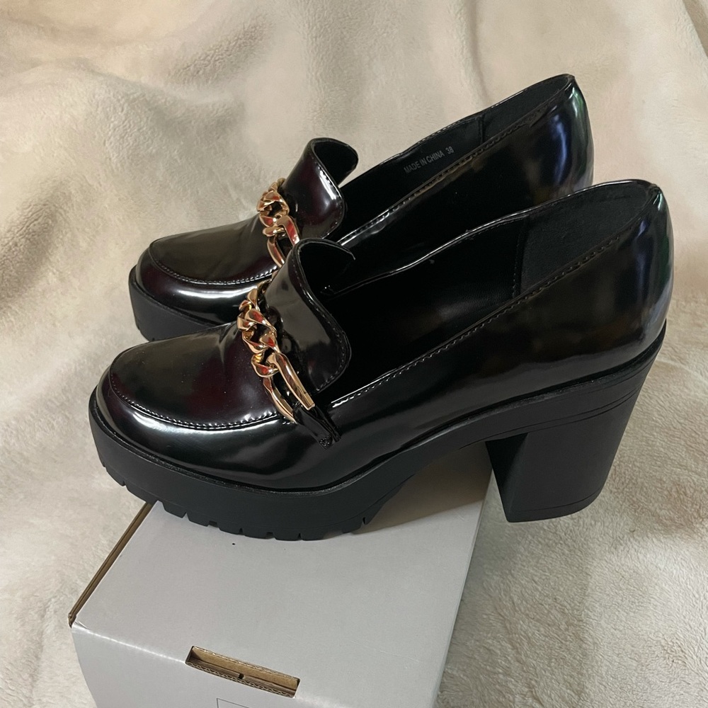 Platform Heeled Loafer